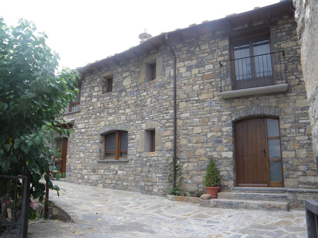 شقة Aínsa  في Casa Cosculluela الغرفة الصورة
